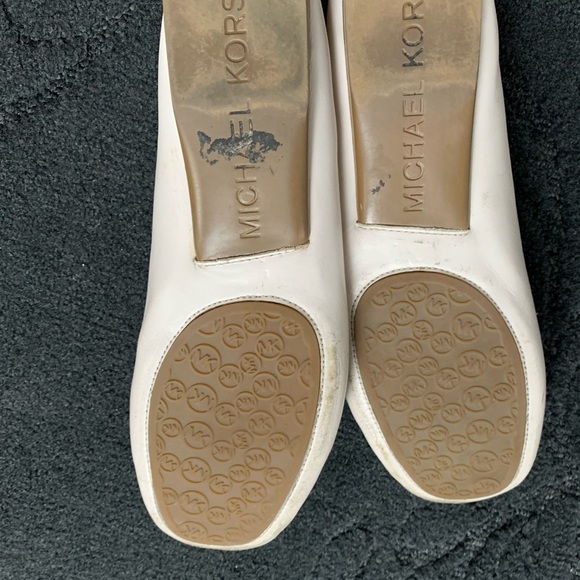 Michael Kors Loafers size 8 - Picture 2 of 2